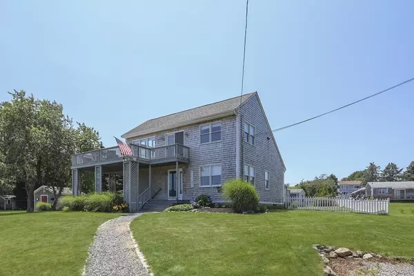 Little Compton, RI 02837,35 Wild Cherry Dr