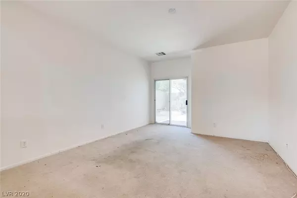 Las Vegas, NV 89143,8912 Sparkling Creek Avenue