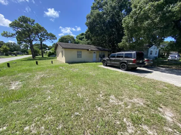 Fort Pierce, FL 34950,301 N 20th ST