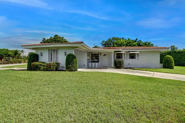 851 W Royal Palm RD, Boca Raton, FL 33486