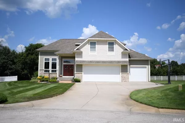 28469 Golden Pond Trail, Elkhart, IN 46514-8291