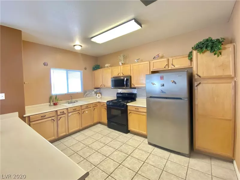 8725 Flamingo #238, Las Vegas, NV 89147