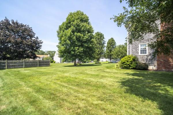 Seekonk, MA 02771,103 King Philip Rd