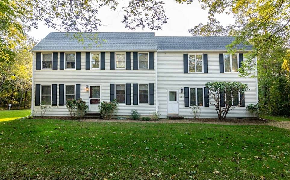 42 Road To The Plains, Edgartown, MA 02539