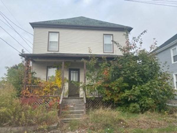 303 Brook St, New Bedford, MA 02745