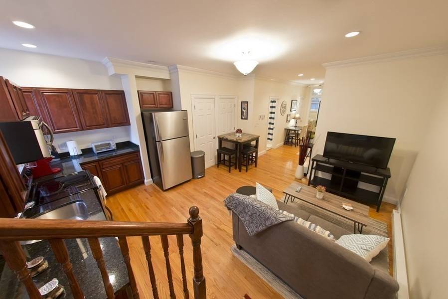 70 Pinckney #A, Boston, MA 02114