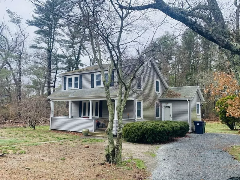 67 Wareham Rd, Marion, MA 02738