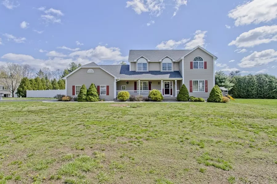 30 Woodland Ridge, Southwick, MA 01077