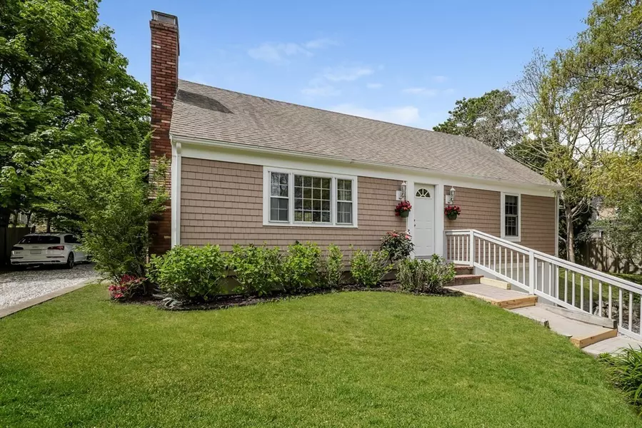 263 Old Queen Anne Rd, Chatham, MA 02633