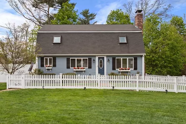 7 Hilltop Drive, Millis, MA 02054