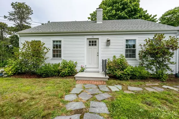 31 Bayview Street, Chatham, MA 02633