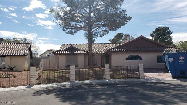 6445 BEECHCREST Road, Las Vegas, NV 89108