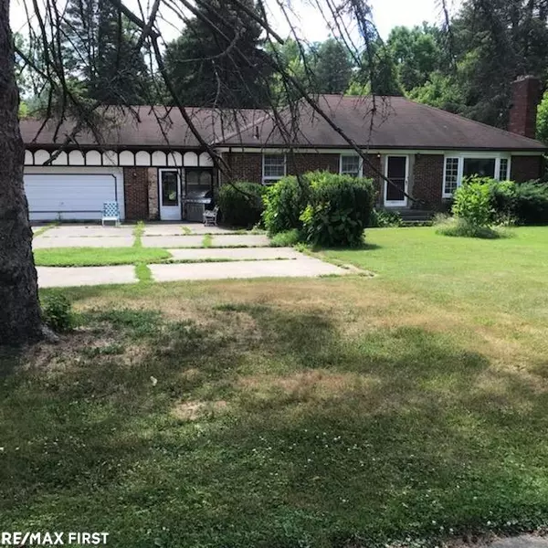 38822 Moravian, Clinton Township, MI 48036