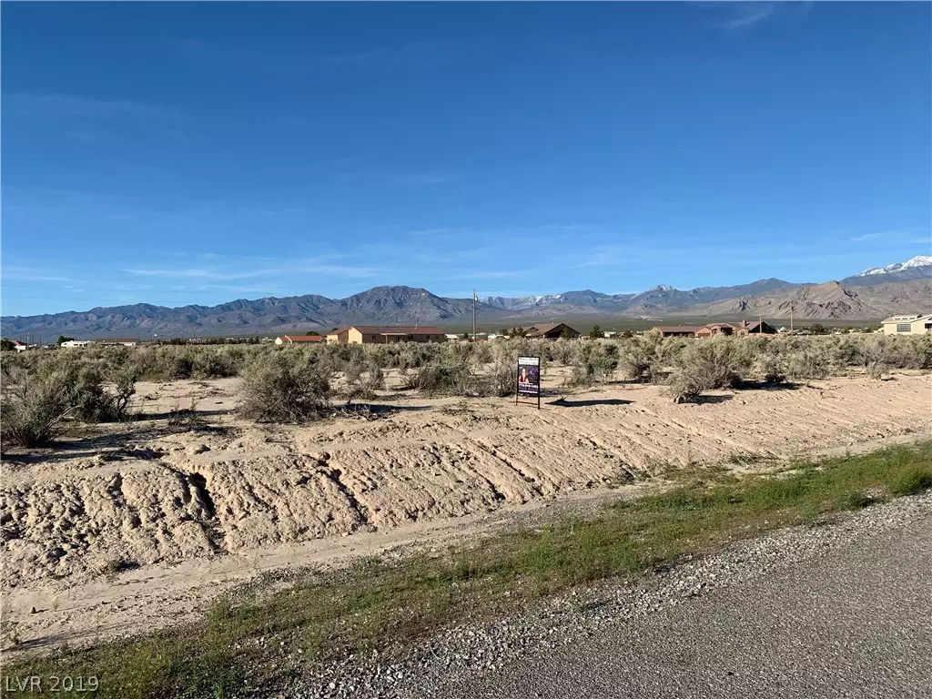 Pahrump, NV 89048,2430 E BANYON Street