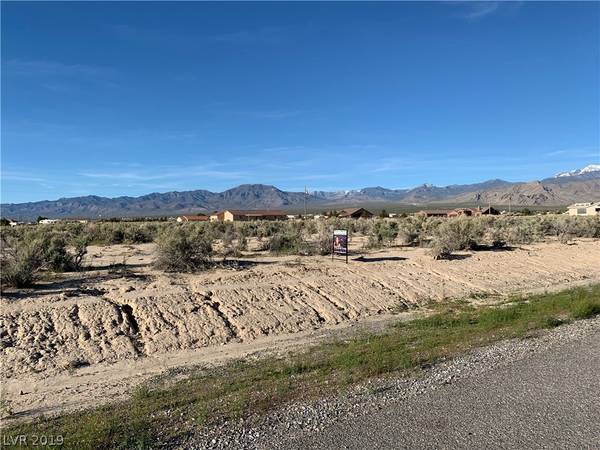 2430 E BANYON Street, Pahrump, NV 89048