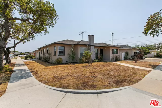 14508 S Raymond Ave, Gardena, CA 90247