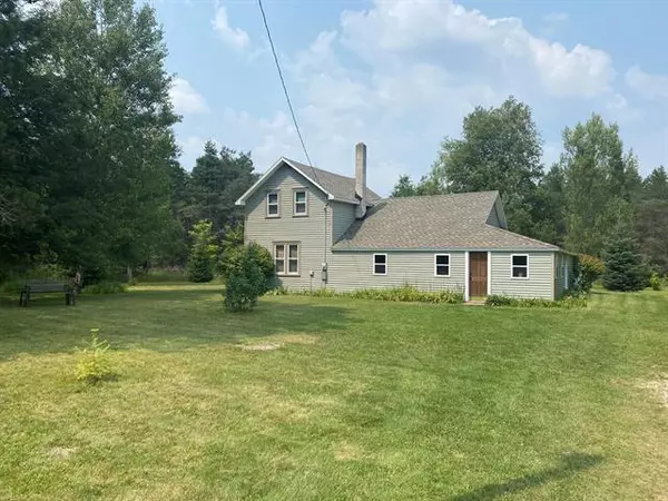 3821 E Johnson Road, Norwich Twp, MI 49651