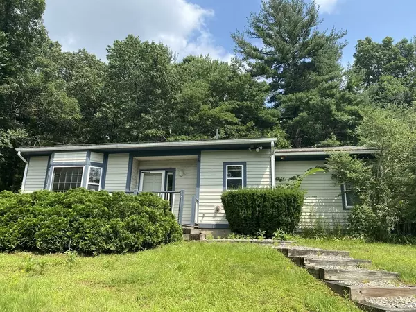 225 Chicopee St, Granby, MA 01033