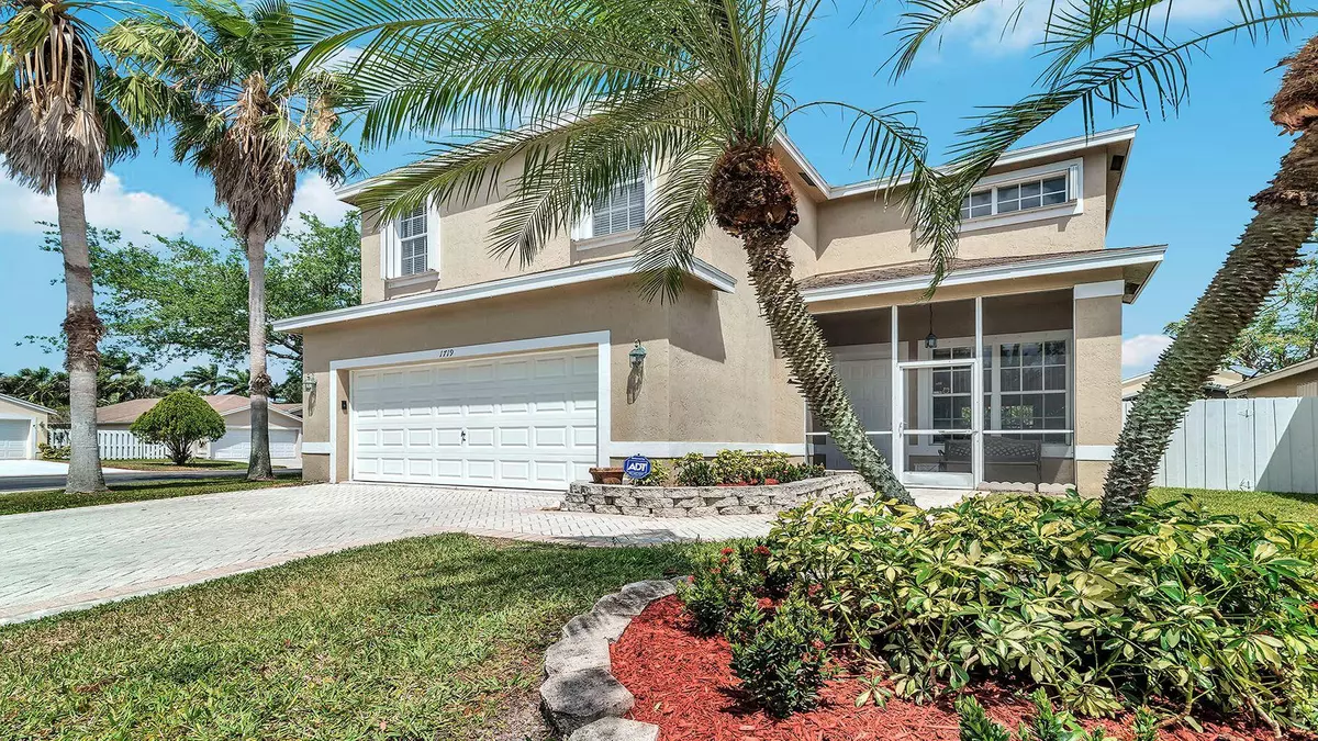 Greenacres, FL 33413,1719 Sawgrass CIR