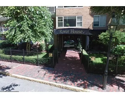 145 Pickney St #523, Boston, MA 02108