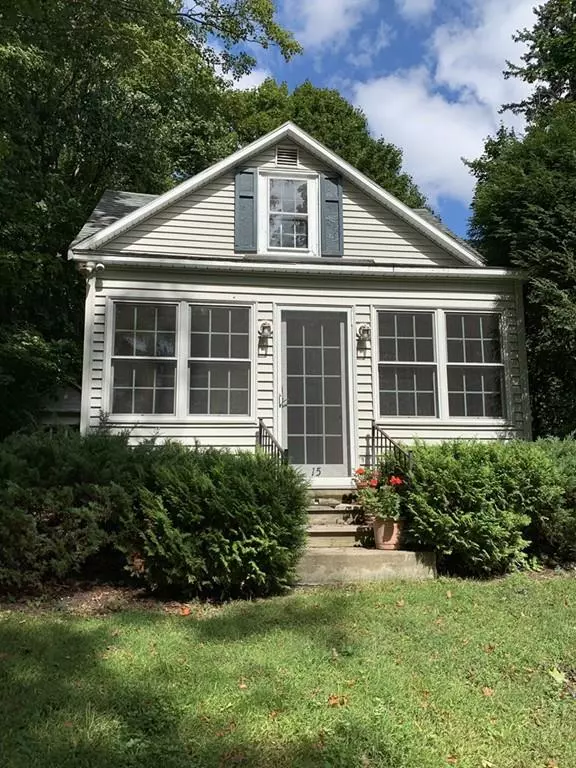 15 Hubbard St, Lenox, MA 01240