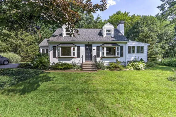 26 Lovering Street, Medway, MA 02053