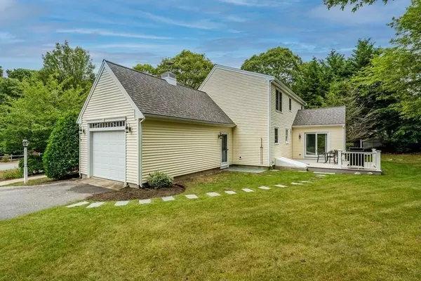 Barnstable, MA 02601,239 Tobey Way