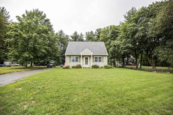 40 Worden Street, Tyngsborough, MA 01879