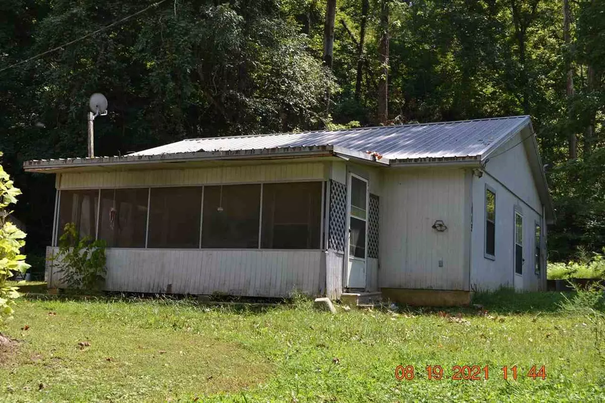 Henning, TN 38041-5260,113 CRAWFORD RD E