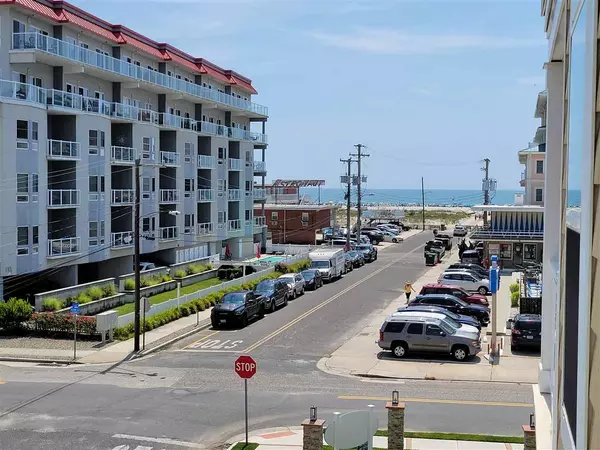 Wildwood Crest, NJ 08260,7400 Ocean Avenue