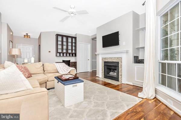 406 KENTLANDS BLVD #302, Gaithersburg, MD 20878