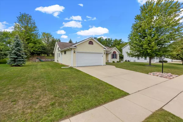 Oconomowoc, WI 53066,962 Hickory Creek Dr