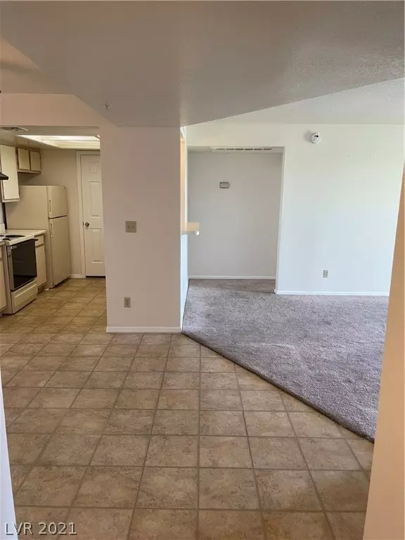 Laughlin, NV 89029,3550 Bay Sands Drive #2040