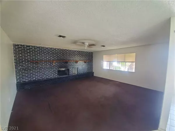 Las Vegas, NV 89121,4111 Brookview Way