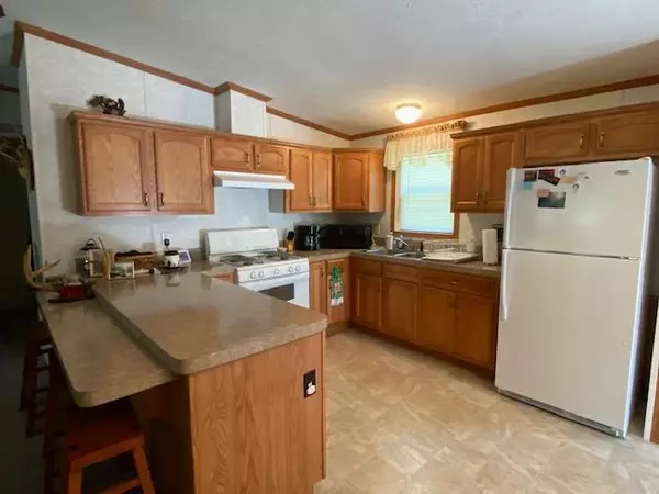 Crivitz, WI 54114,W11618 Van Beek Rd