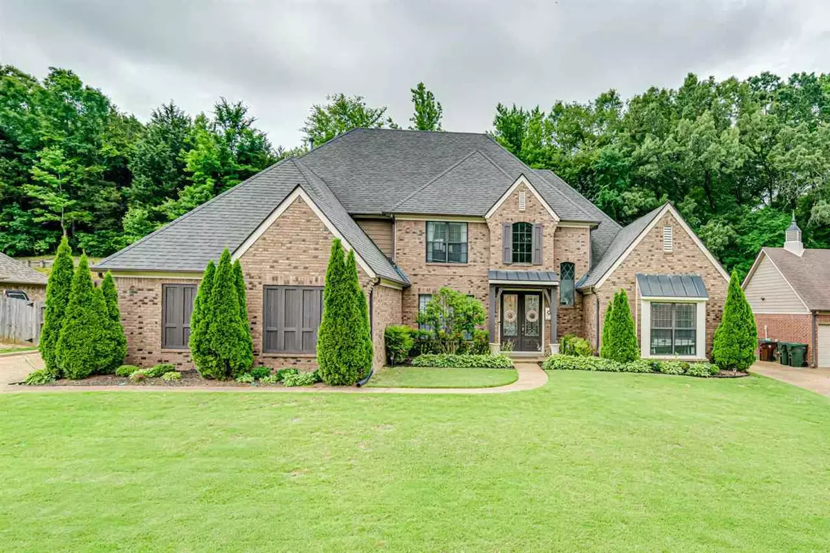 Bartlett, TN 38002,8255 HUNTERS MEADOW LN