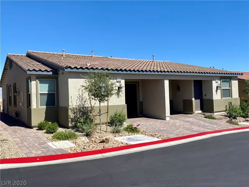 2660 CHINABERRY HILL Street, Laughlin, NV 89029