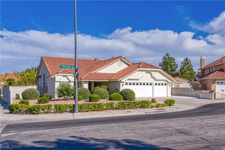 900 Vantage Lane, Las Vegas, NV 89145