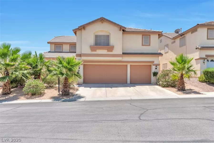 8925 Reining Spur Avenue, Las Vegas, NV 89143