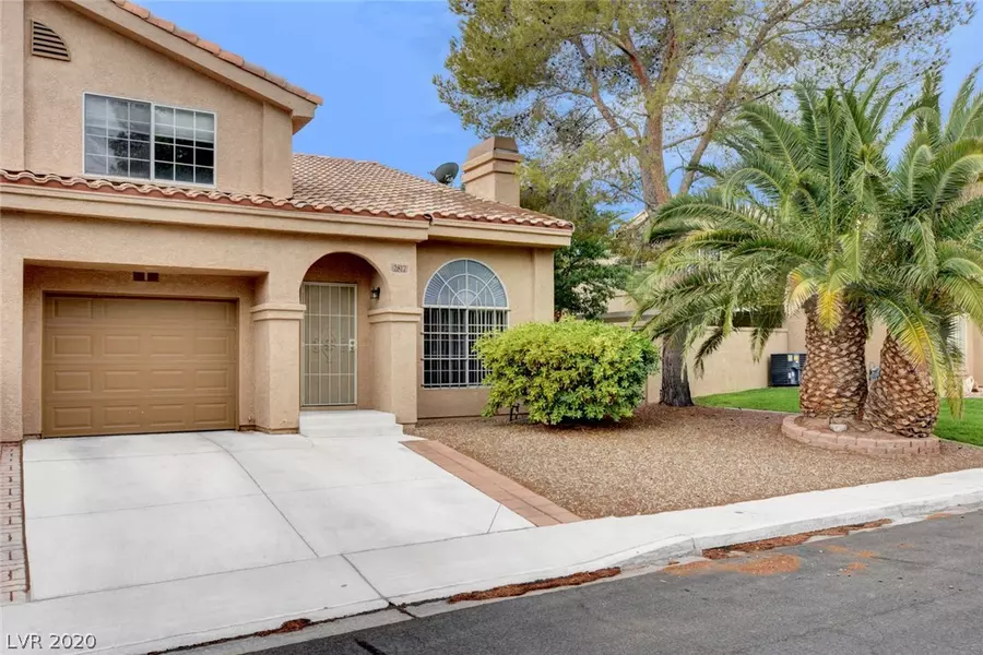 2817 Cool Water Drive, Henderson, NV 89074