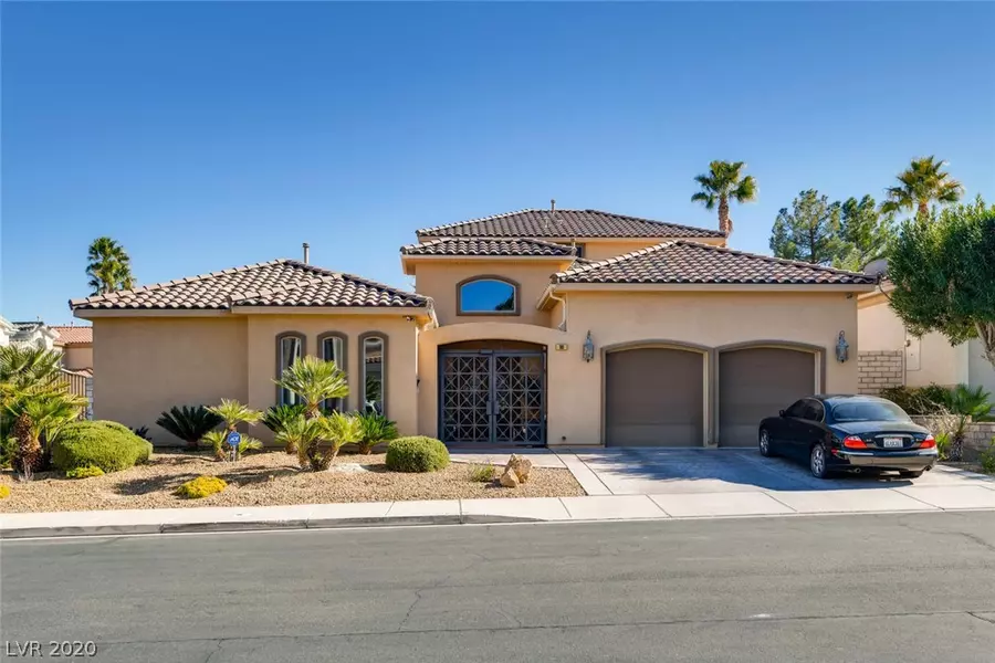 98 ARTHUR HILLS Court, Henderson, NV 89074