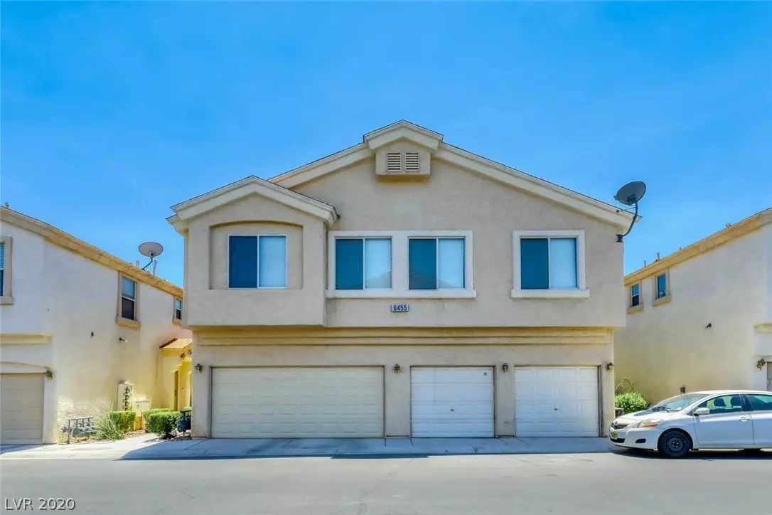 Henderson, NV 89011,6455 Saddle Up Avenue #102