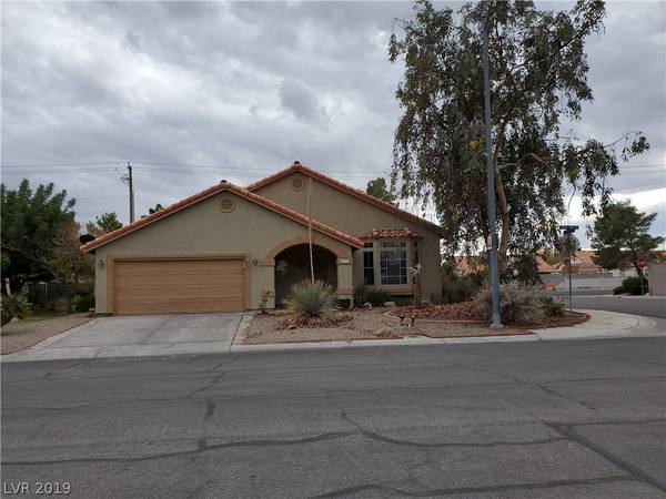 4335 TWIN PEAKS Drive, North Las Vegas, NV 89032