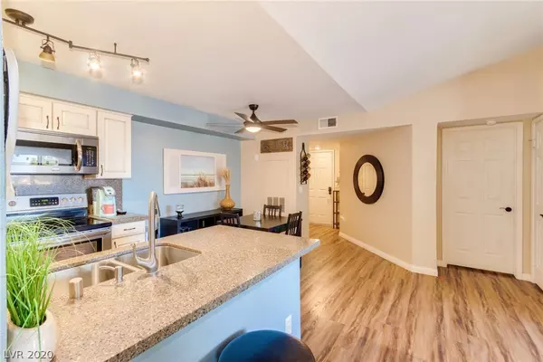 Henderson, NV 89012,231 HORIZON RIDGE #328