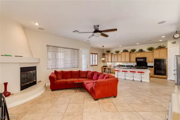 North Las Vegas, NV 89084,6924 AUKLET Lane