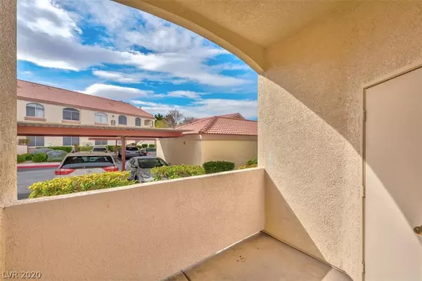 Henderson, NV 89052,700 CARNEGIE Street #2812