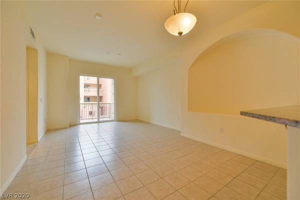 38 E Serene Avenue #224, Las Vegas, NV 89123