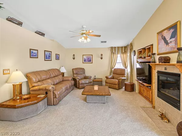 Las Vegas, NV 89130,5017 Tropical Ridge Court