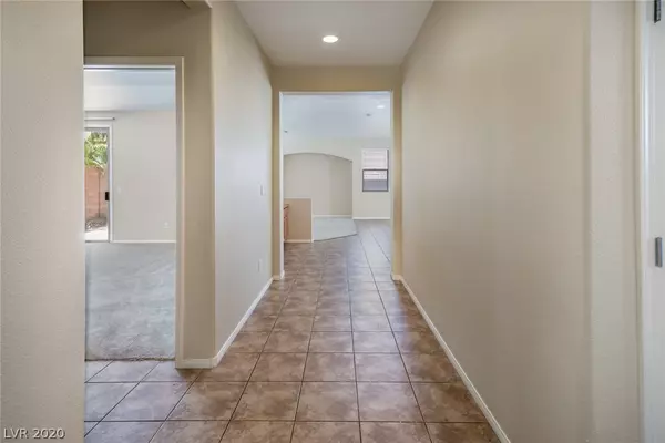 Henderson, NV 89052,773 Valley Rise Drive