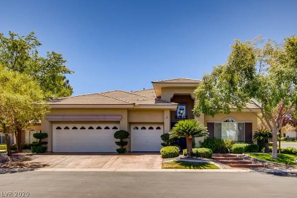 152 S Ring Dove Drive, Las Vegas, NV 89144